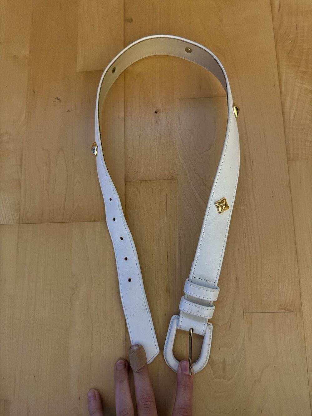 VTG Emmanuel White Leather Gold Stud Belt Small